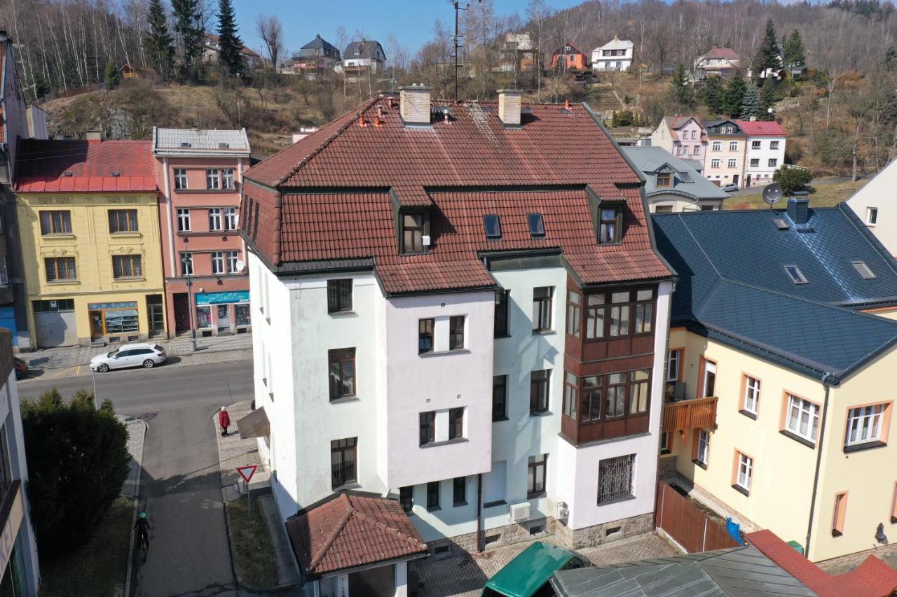 Apartmany Nejdek Exteriör bild