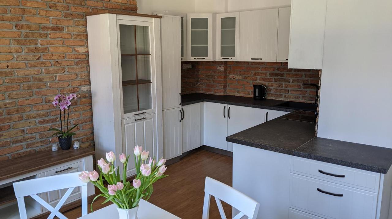 Apartmany Nejdek Exteriör bild